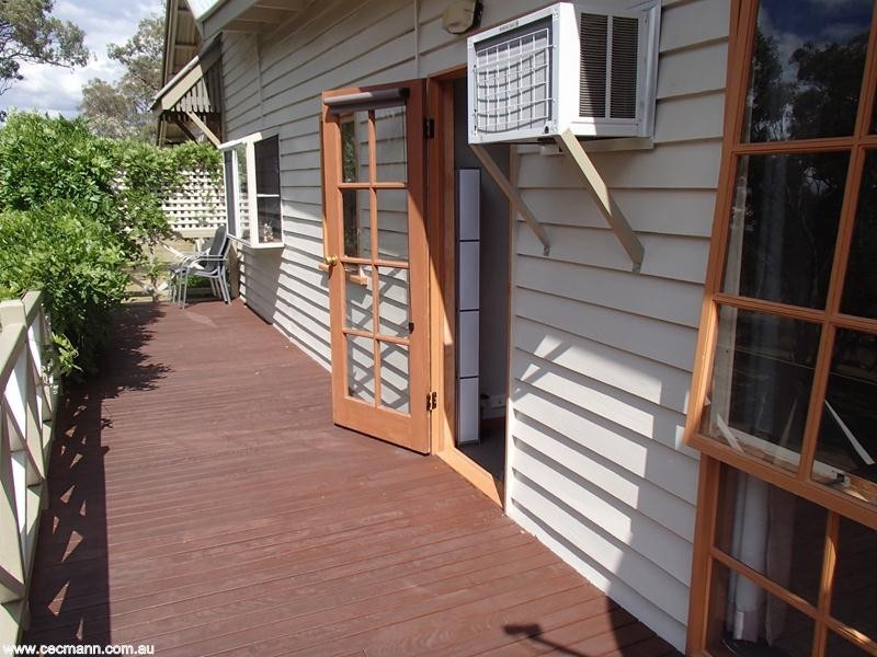 28594 New England Highway, Stanthorpe QLD 4380