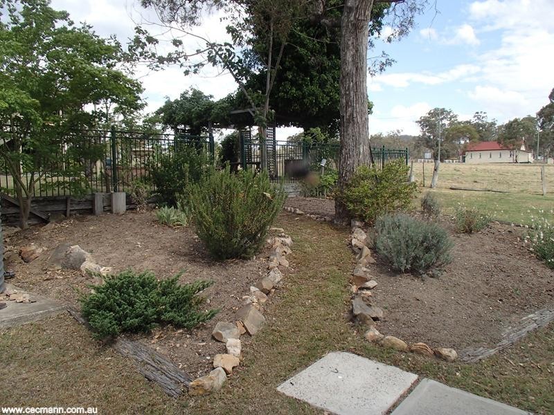 28594 New England Highway, Stanthorpe QLD 4380