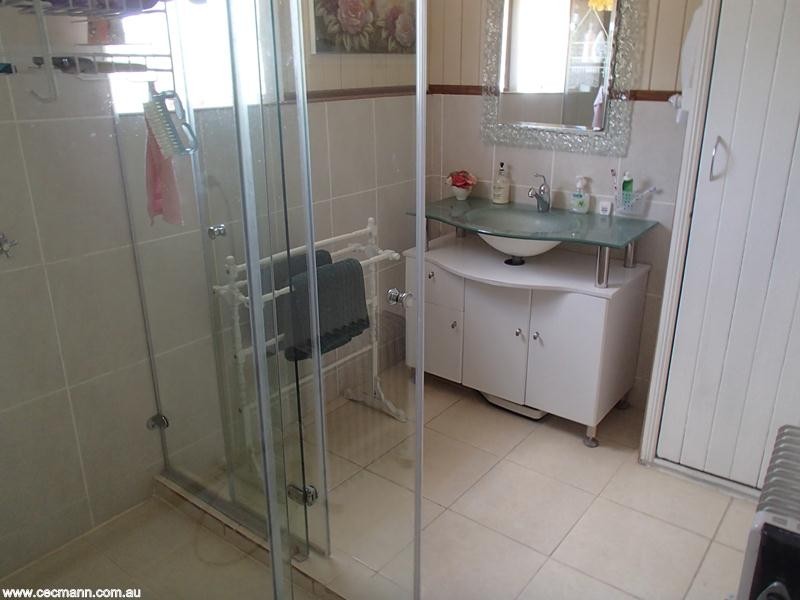 9 Wolfram Street, Stanthorpe QLD 4380