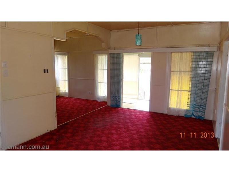 6 Lane Street, Stanthorpe QLD 4380