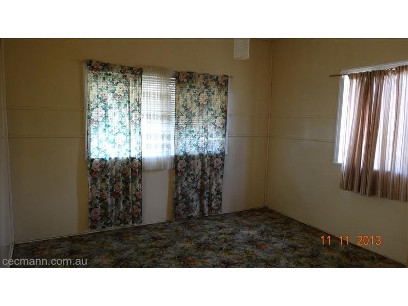 6 Lane Street, Stanthorpe QLD 4380