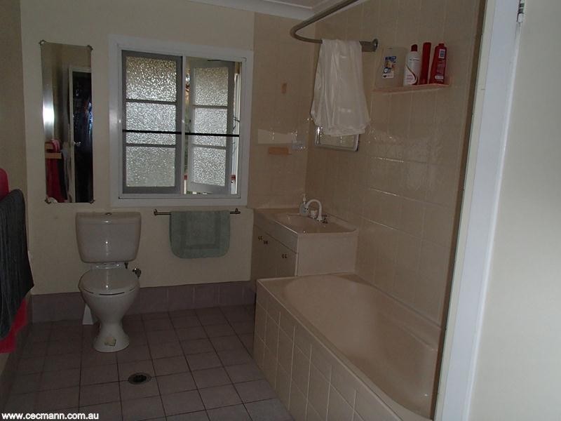 2b Britannia Street, Stanthorpe QLD 4380