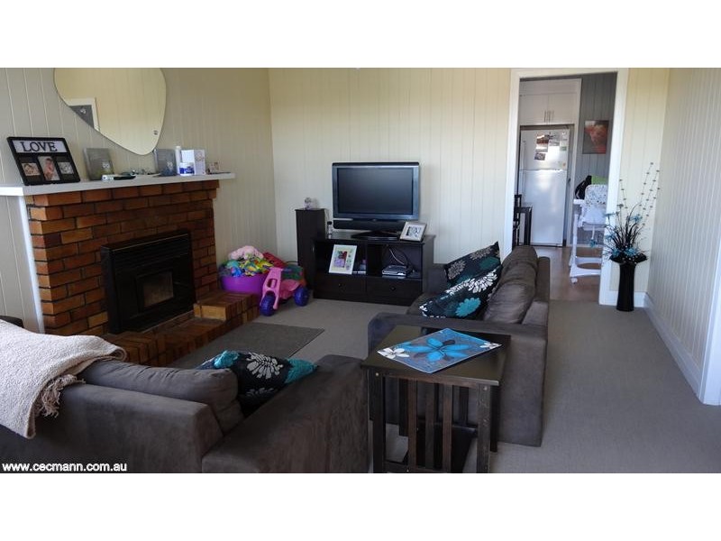 6 Ferris Street, Stanthorpe QLD 4380