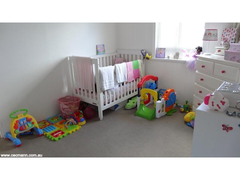 6 Ferris Street, Stanthorpe QLD 4380