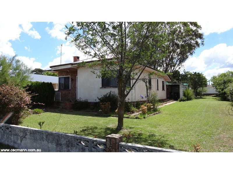 6 Ferris Street, Stanthorpe QLD 4380