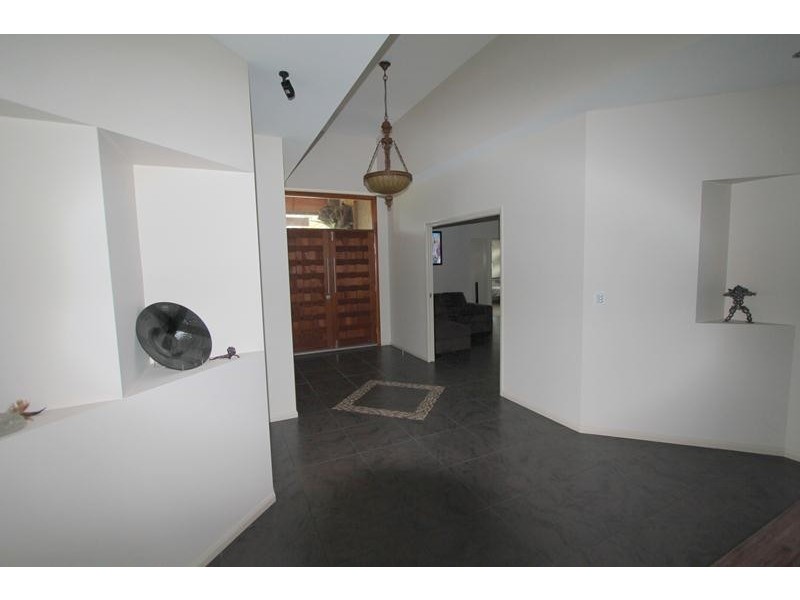 4 Gla-Nor Drive, Stanthorpe QLD 4380