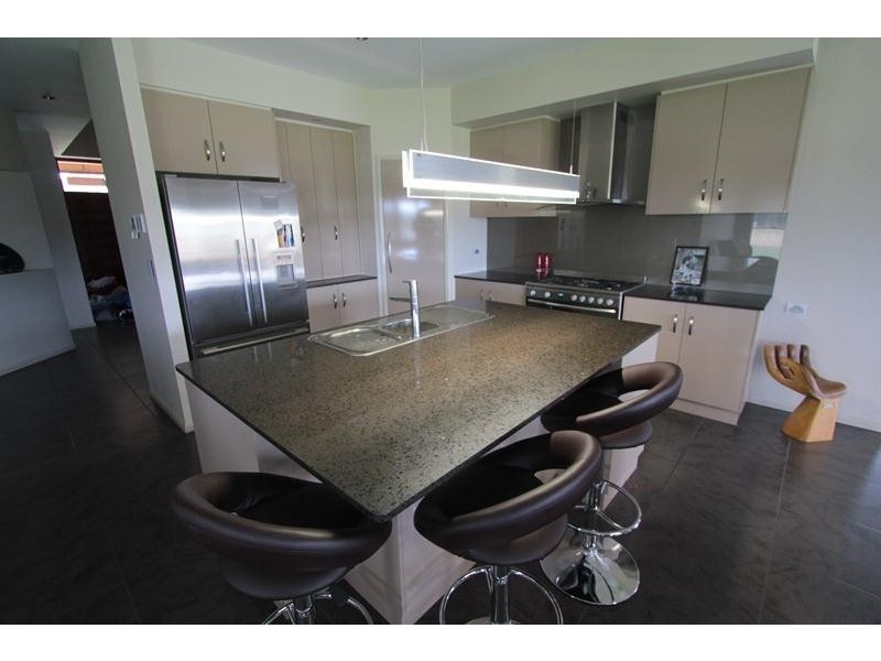 4 Gla-Nor Drive, Stanthorpe QLD 4380