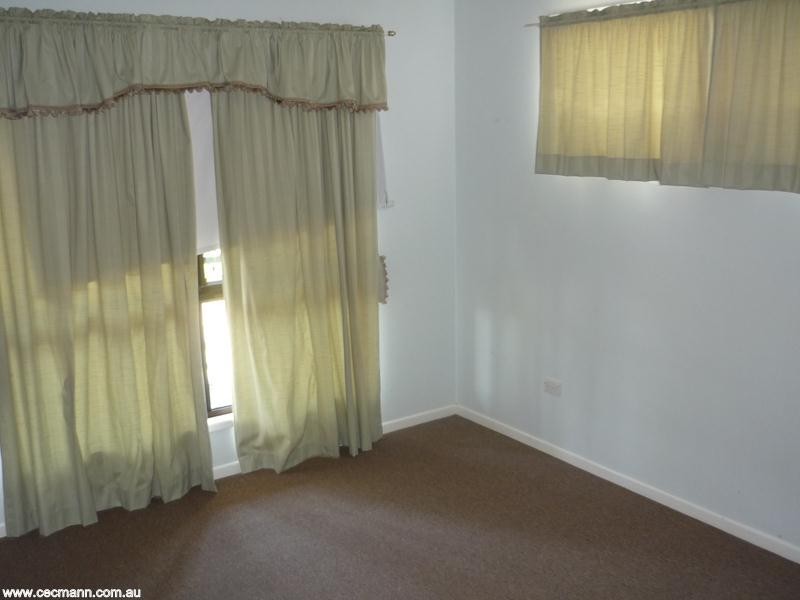 64 Wallangarra Road, Stanthorpe QLD 4380