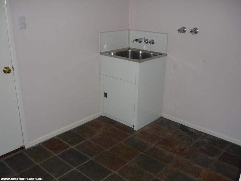 64 Wallangarra Road, Stanthorpe QLD 4380