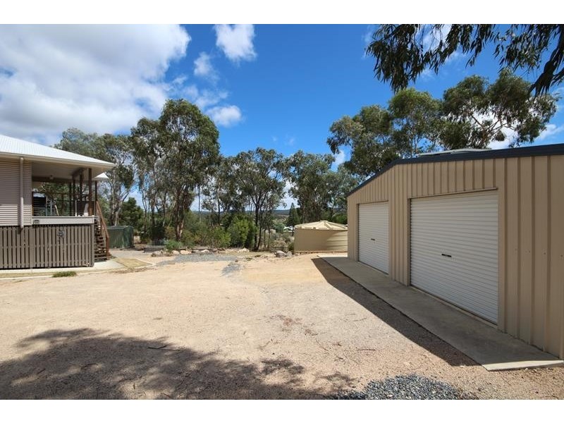 20 Cummerford Road, Stanthorpe QLD 4380