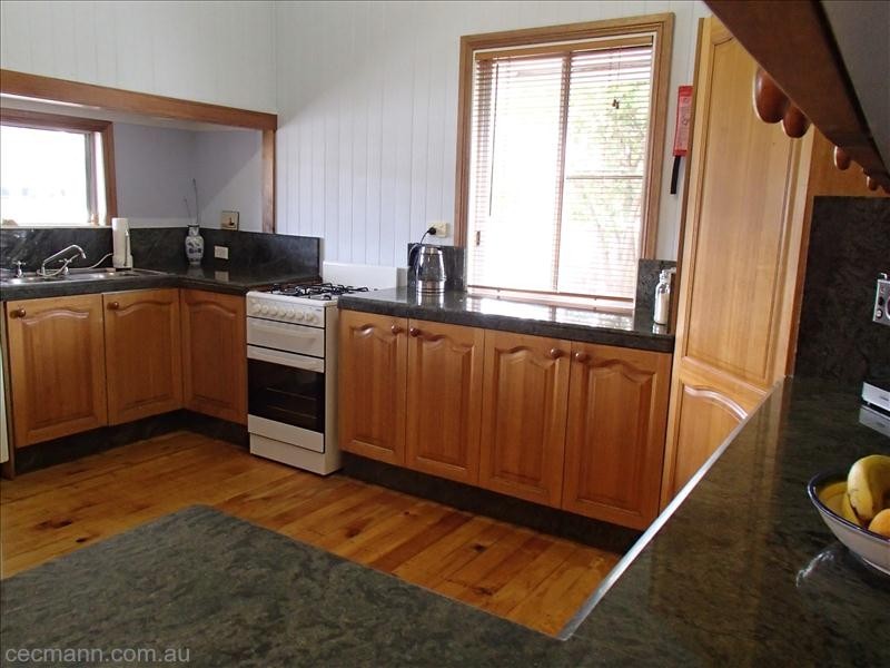 80 Lock Street, Stanthorpe QLD 4380