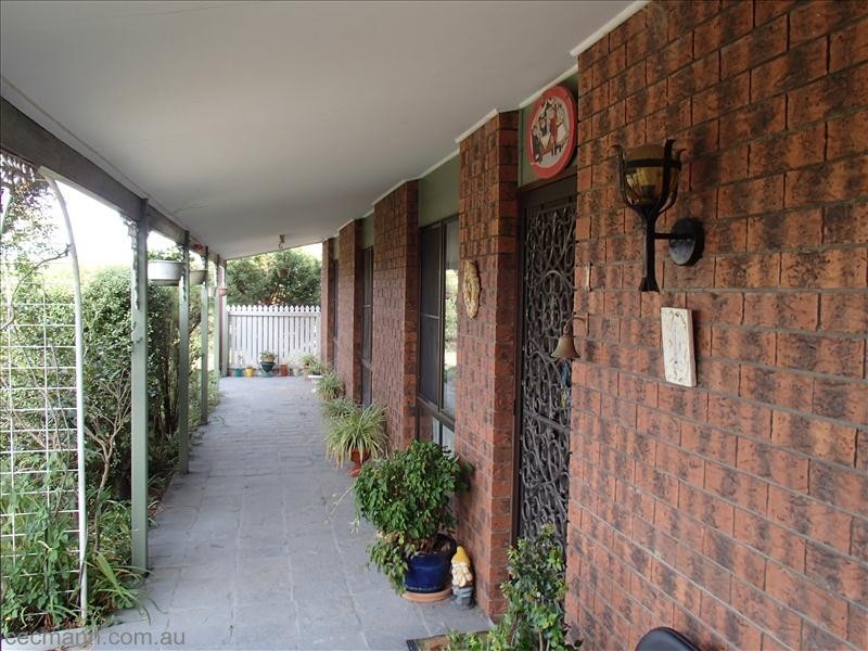 1 Wattle Court, Stanthorpe QLD 4380