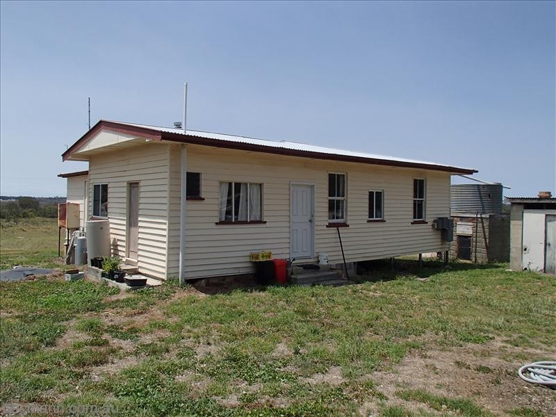 83 Perry Lane, Stanthorpe QLD 4380