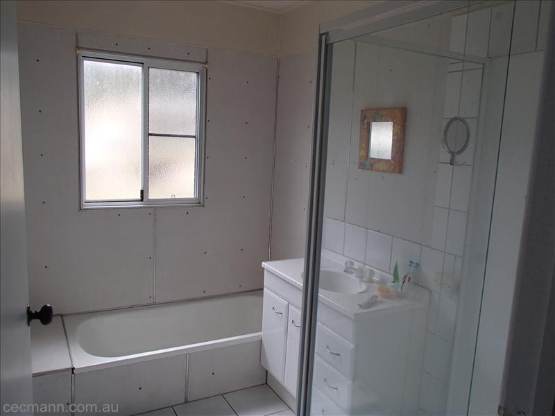 83 Perry Lane, Stanthorpe QLD 4380