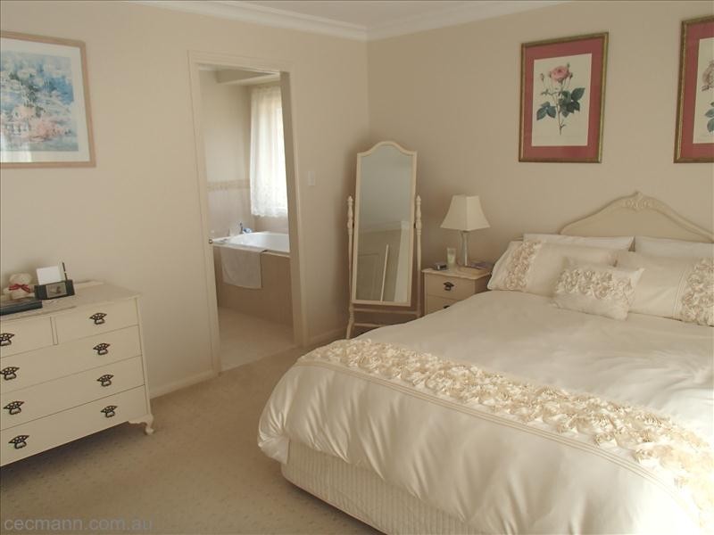 142 Hale Haven Drive, Stanthorpe QLD 4380