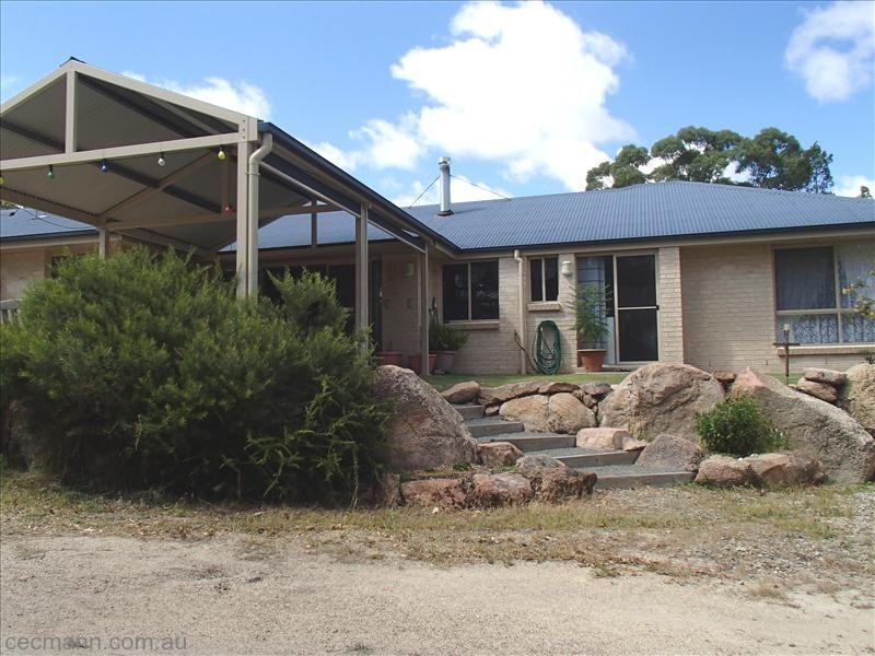 142 Hale Haven Drive, Stanthorpe QLD 4380
