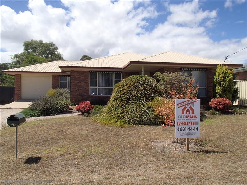 67 Britannia Street, Stanthorpe QLD 4380