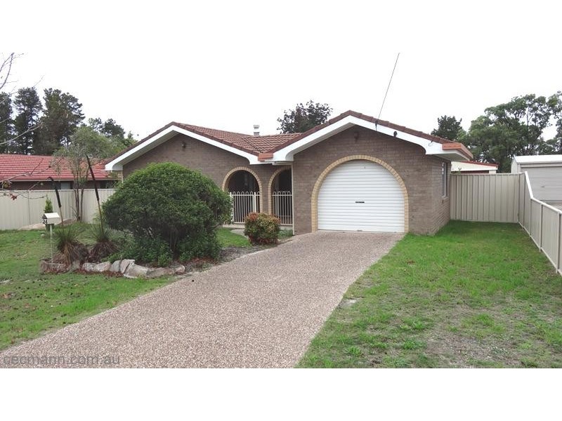 24 Burton Crescent, Stanthorpe QLD 4380