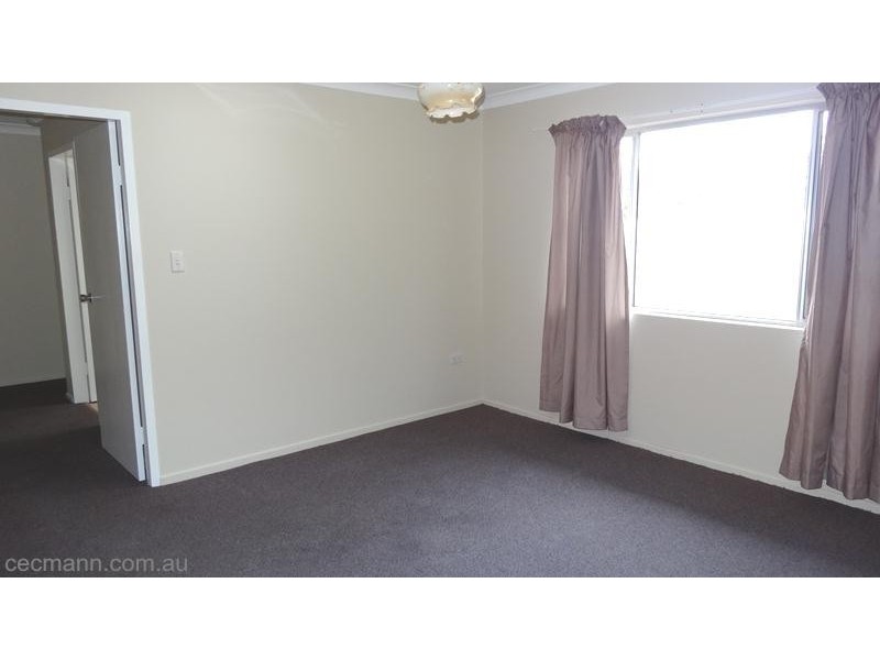 24 Burton Crescent, Stanthorpe QLD 4380