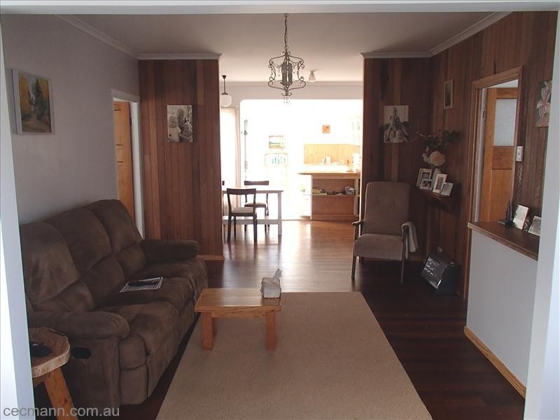 7 McGregor Tce, Stanthorpe QLD 4380