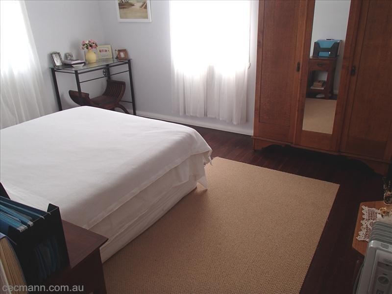 7 McGregor Tce, Stanthorpe QLD 4380