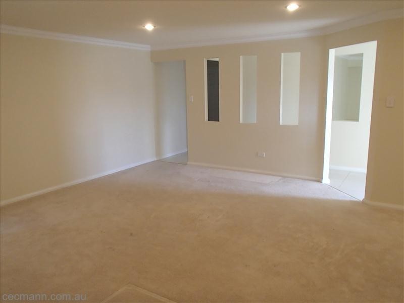 6 Sangricoli Court, Stanthorpe QLD 4380