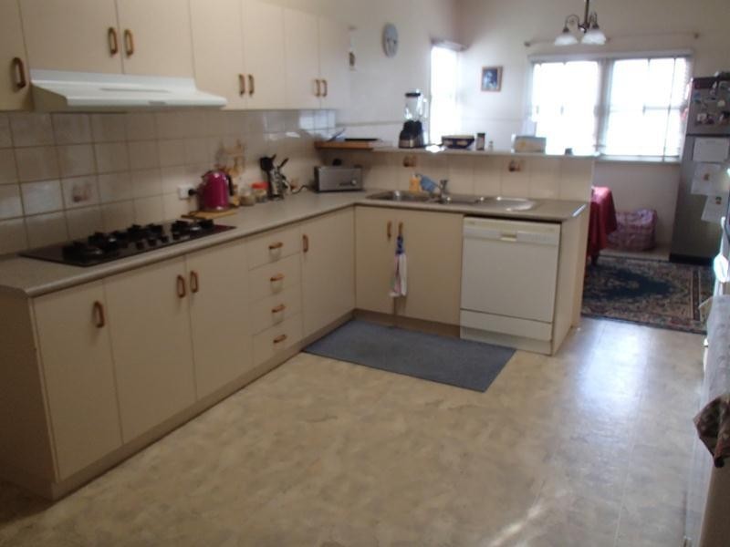 85 Sugarloaf Road, Stanthorpe QLD 4380