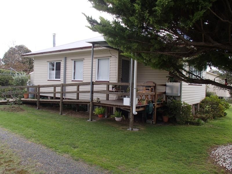 34 Glenlyon Street, Stanthorpe QLD 4380