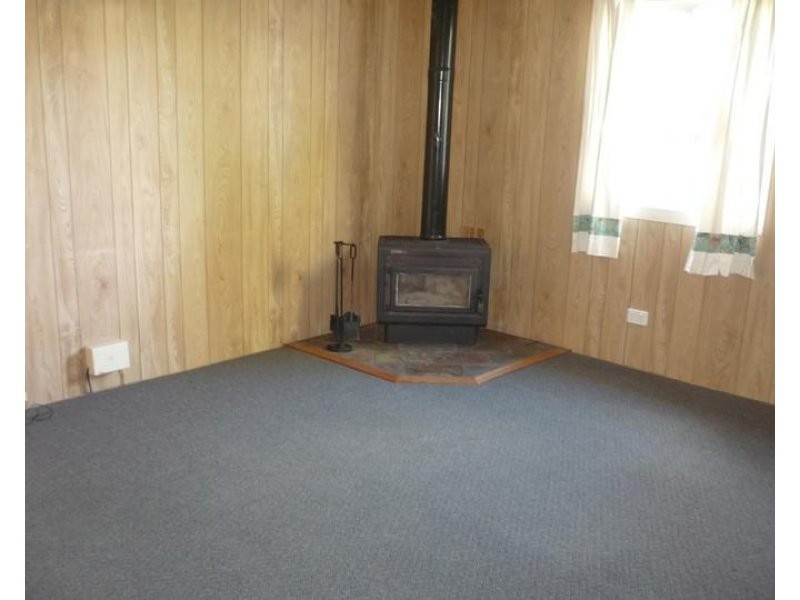 31 Denham Street, Stanthorpe QLD 4380