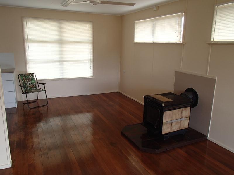 23 Church Road, Stanthorpe QLD 4380