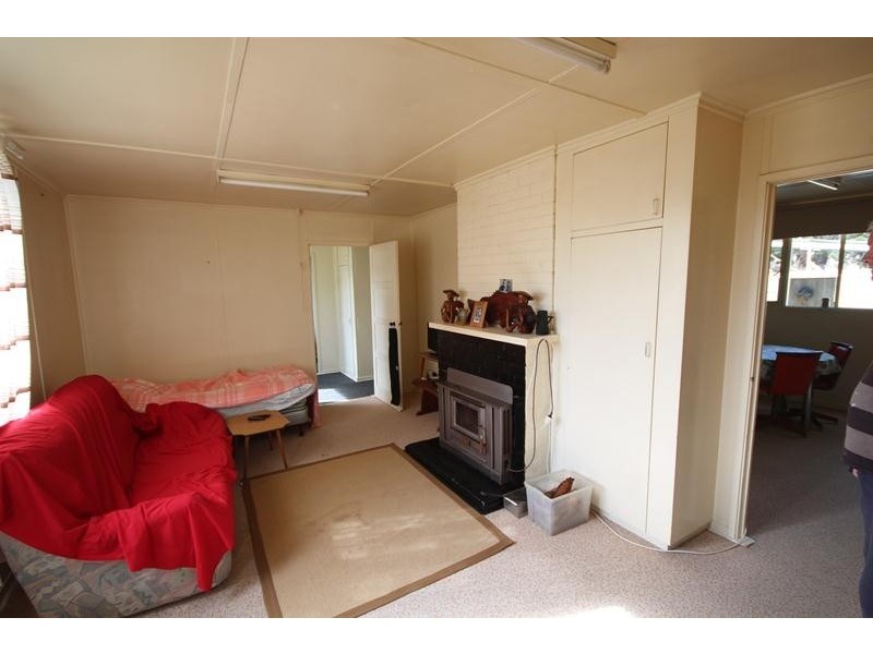 66 Paling Yard, Wallangarra QLD 4383