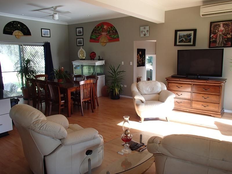 32 ROCKWELL, Wallangarra QLD 4383