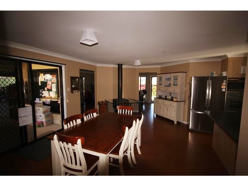3 Barton, Stanthorpe QLD 4380
