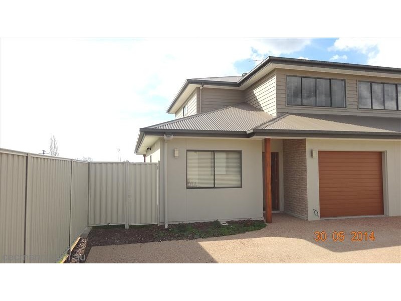 3/12 O’Mara Terrace, Stanthorpe QLD 4380