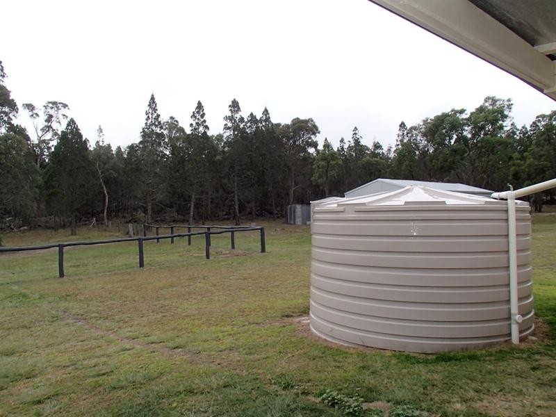 68 Clark Lane, Stanthorpe QLD 4380