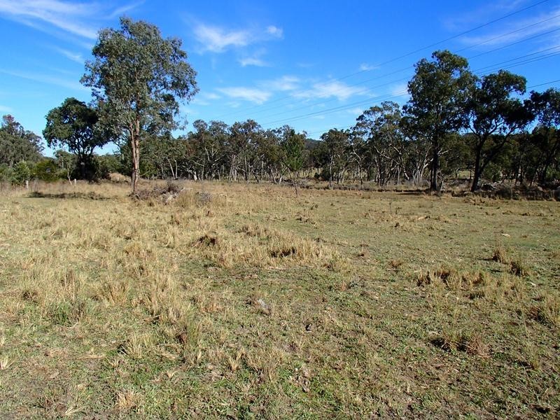 9 Caves Road, Stanthorpe QLD 4380