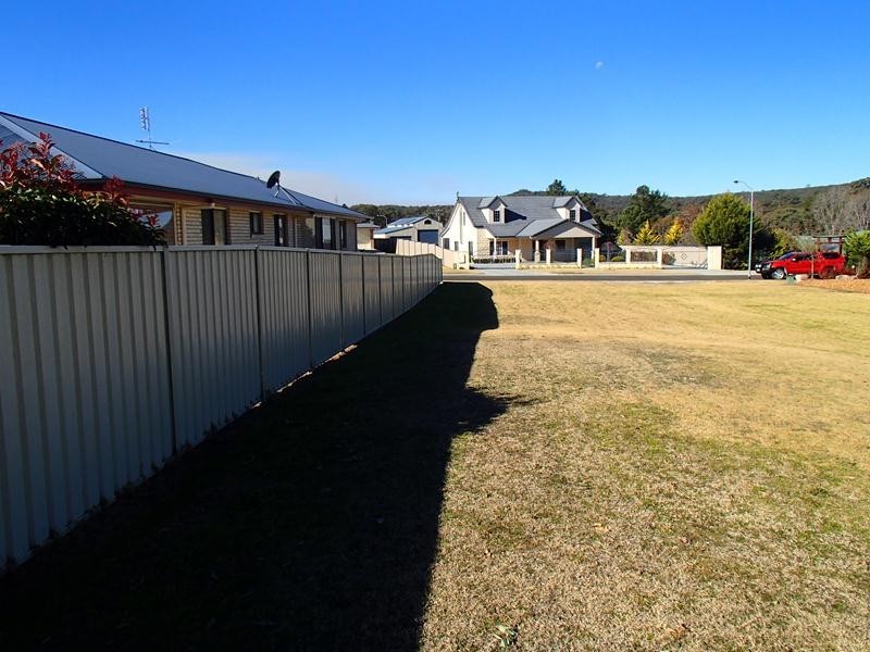 22 Fairway Crescent, Stanthorpe QLD 4380