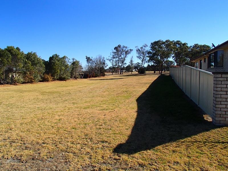 22 Fairway Crescent, Stanthorpe QLD 4380