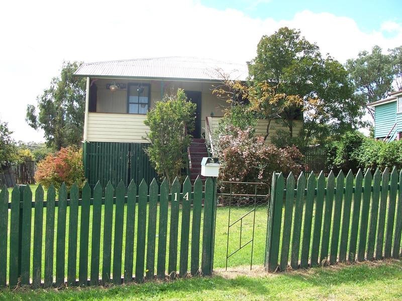 14 Ruby STREET, Stanthorpe QLD 4380