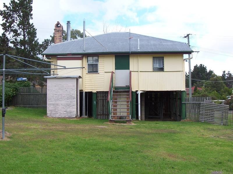 14 Ruby STREET, Stanthorpe QLD 4380