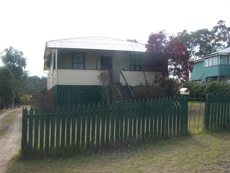 14 Ruby STREET, Stanthorpe QLD 4380