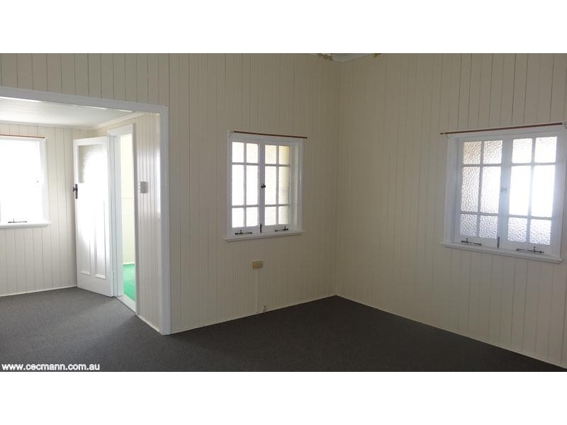 55 Railway Street, Stanthorpe QLD 4380