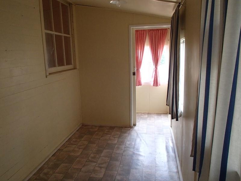 32 Merinda Street, Wallangarra QLD 4383