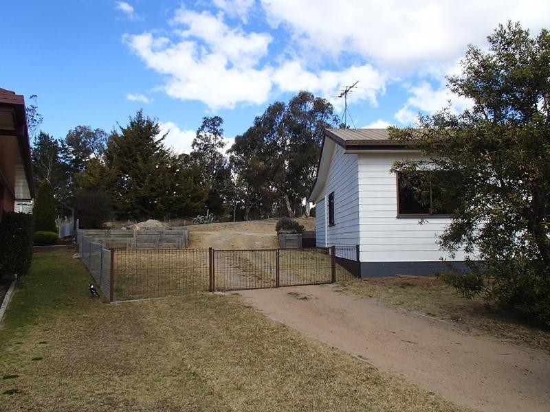 15 Pike Street, Stanthorpe QLD 4380