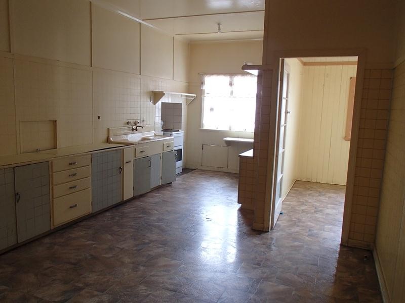 28 Bridge Street, Stanthorpe QLD 4380