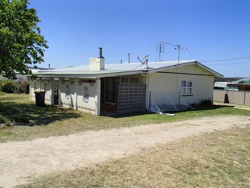 61 Amosfield Road, Stanthorpe QLD 4380