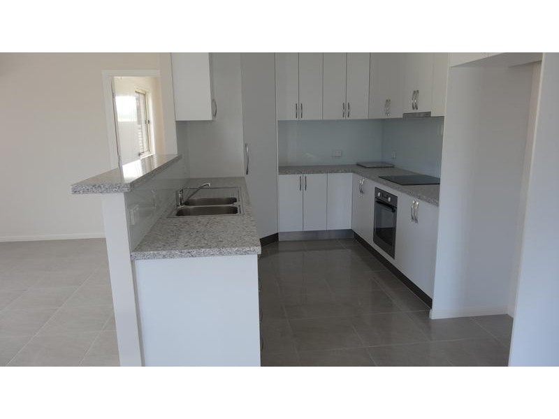 3/56 High Street, Stanthorpe QLD 4380