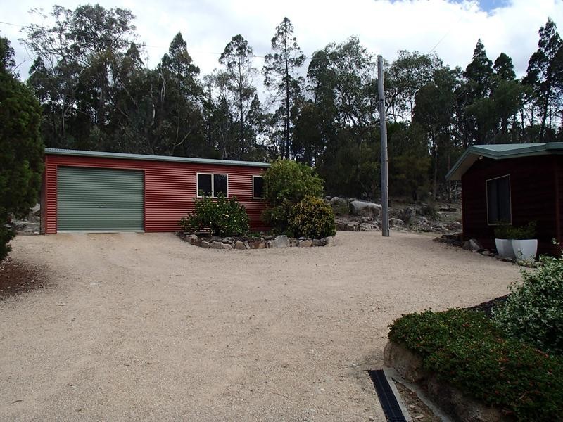 66 Dalcouth Road, Stanthorpe QLD 4380