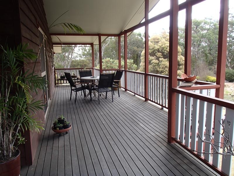 66 Dalcouth Road, Stanthorpe QLD 4380