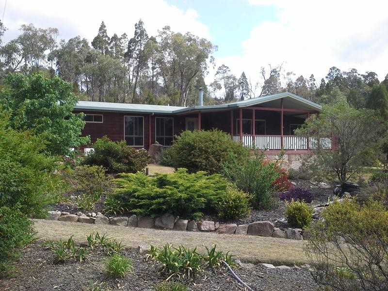 66 Dalcouth Road, Stanthorpe QLD 4380